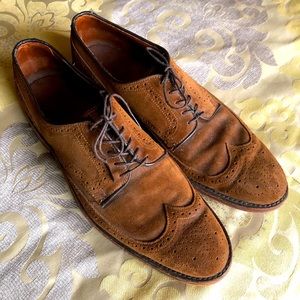 Men’s Allen Edmonds Brown Suede Wingtips 11.5